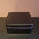 Bunadskrin, svart thumbnail