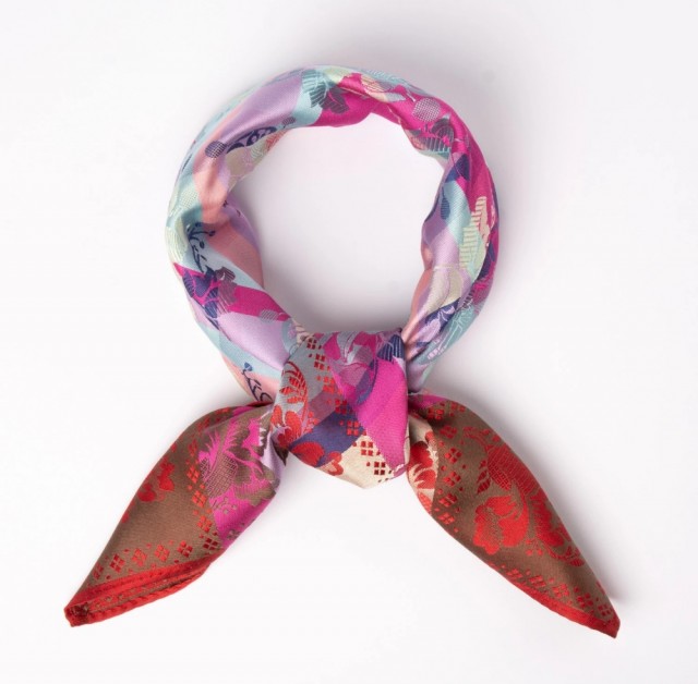 Tyrihans silkeskjerf Gabriella 03-493.008