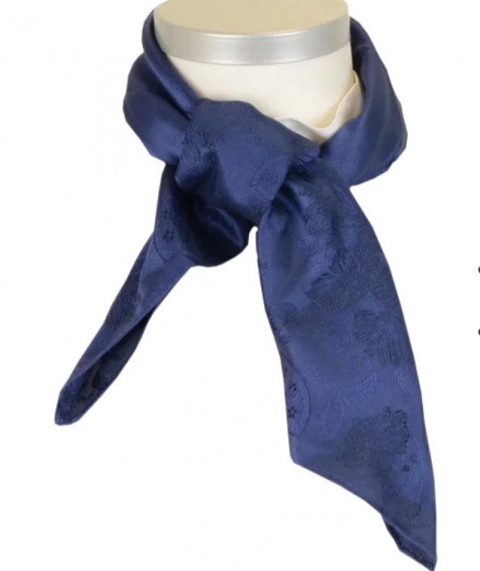 Silkeskjerf Tuva 81 Tyrihans